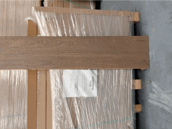 Tranquil Shade Oak engineered hardwood flooring sample